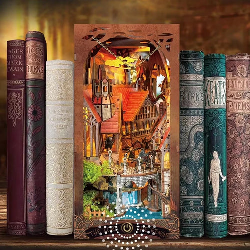 Lord of the Rings Book Nook – Epic Middle-earth Diorama Kit