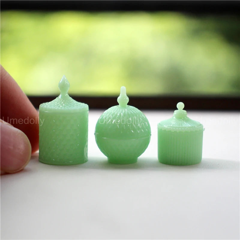 1:6 Miniature Dollhouse Glassware Set – Decanters & Cups 3 canister D