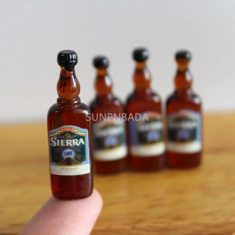 1/6 Scale Miniature Wine & Whisky Bottle Set for Dollhouse & BJD SNP-035B