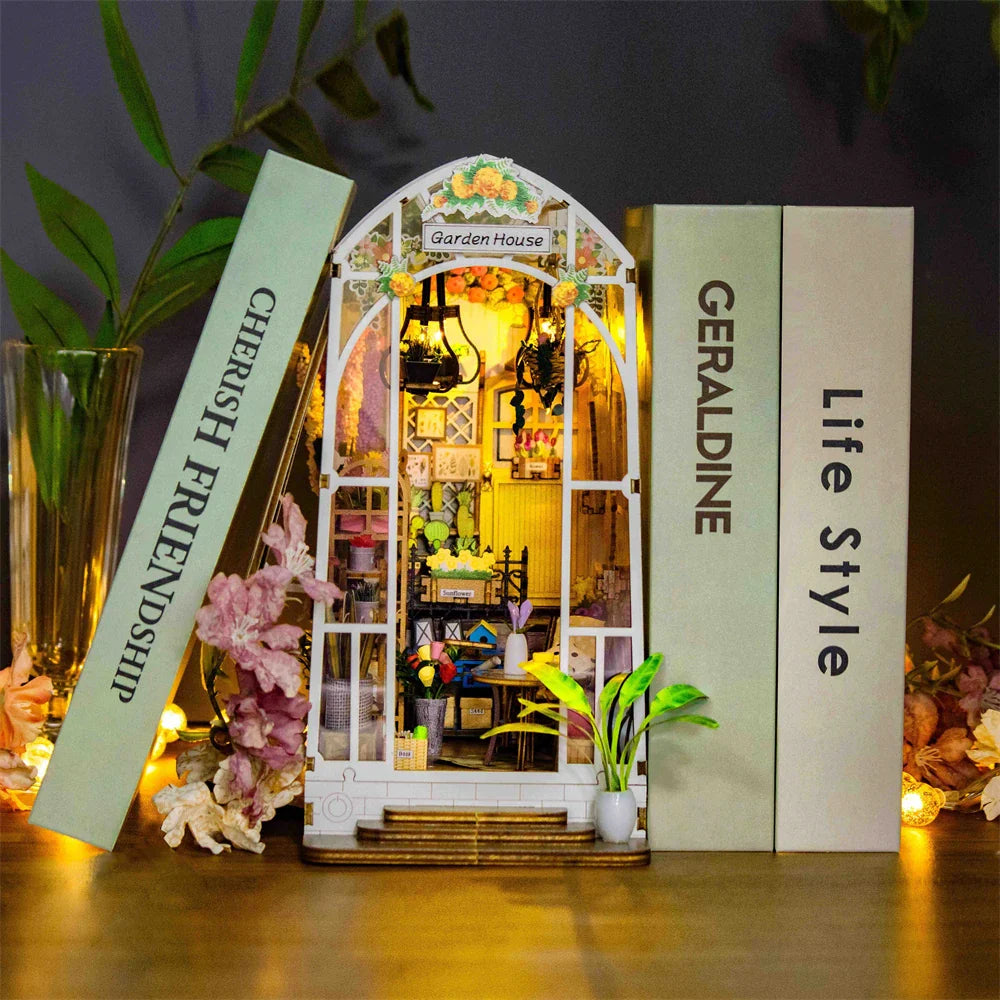 Rolife Greenhouse Garden House DIY Book Nook Kit