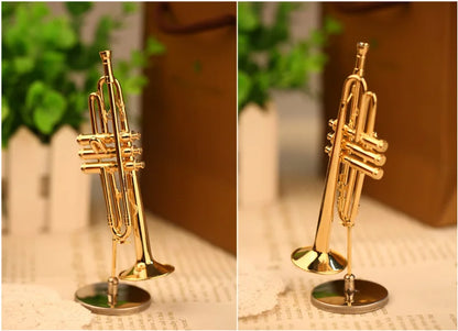 Mini Gold Trumpet Model with Gift Box – Collectible Decor