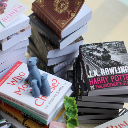 Miniature Books & Magazines – 1/6 Scale Dollhouse Decor
