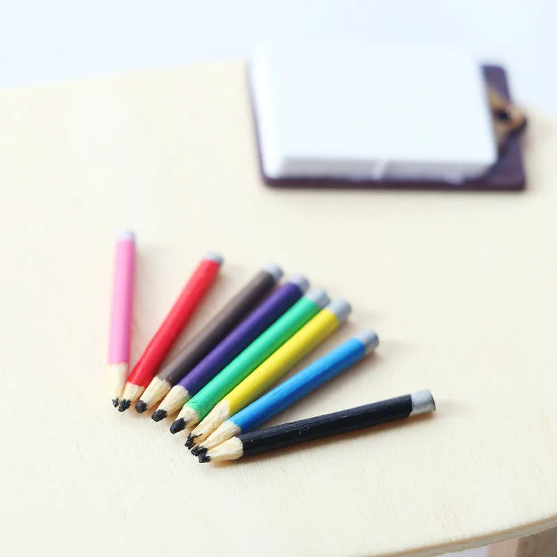 Miniature Dollhouse Colored Pencils – Set of 8 black color 8pcs