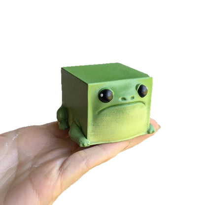 Cute Frog Resin Figurine – Desktop Shelf Decoration