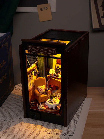 Great Detective Diary DIY book nook kit, Victorian detective study scene - view 7