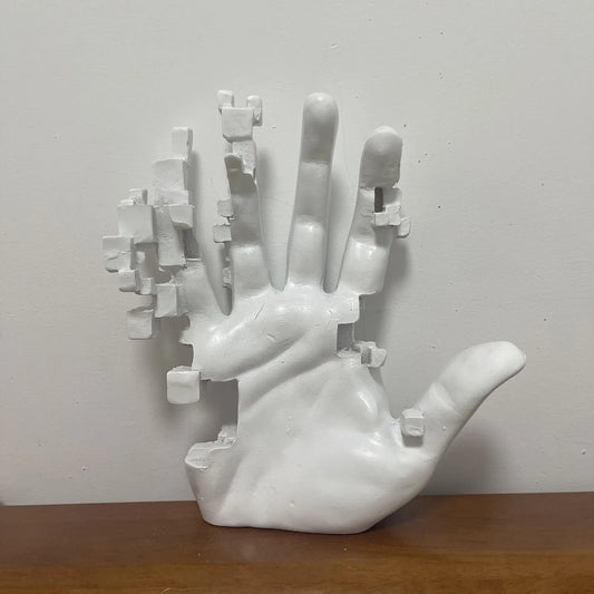 Nordic Resin Palm Sculpture – Minimalist Shelf Art Piece
