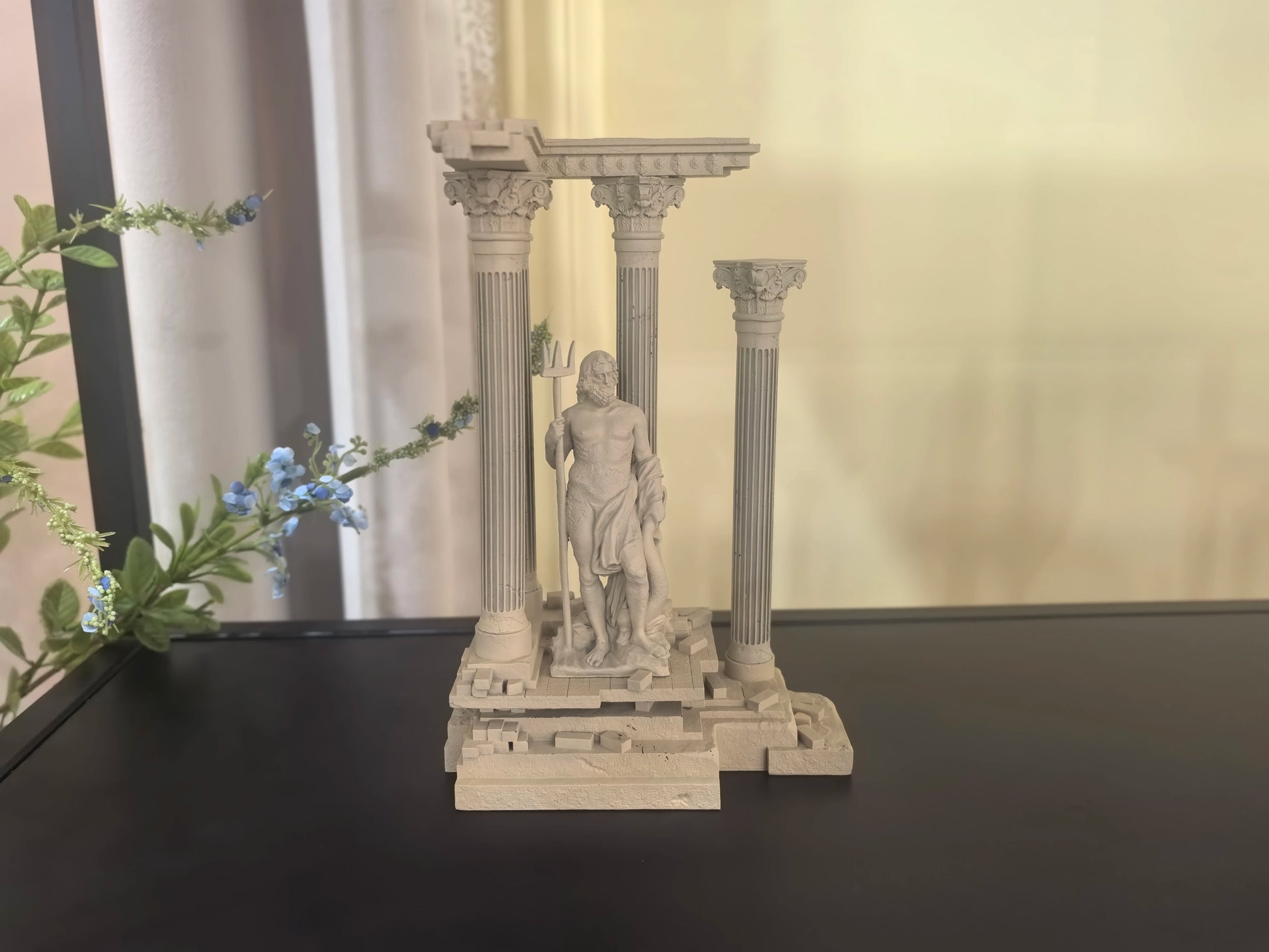 Retro Roman Architecture Resin Figurine – LTCP-407 Series