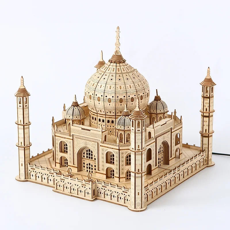 Royal Castle 3D Wooden Puzzle - Image 7