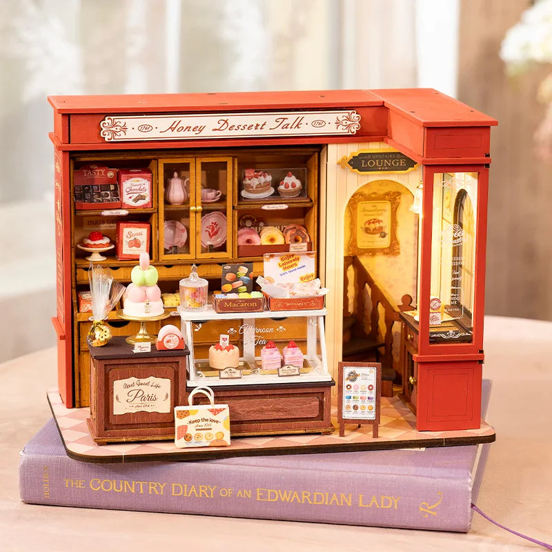 Robotime Rolife Honey Dessert Talk Miniature Dollhouse Wooden House Toy Set for Girls Beautiful Home Decor 3D Puzzle Kit - Si