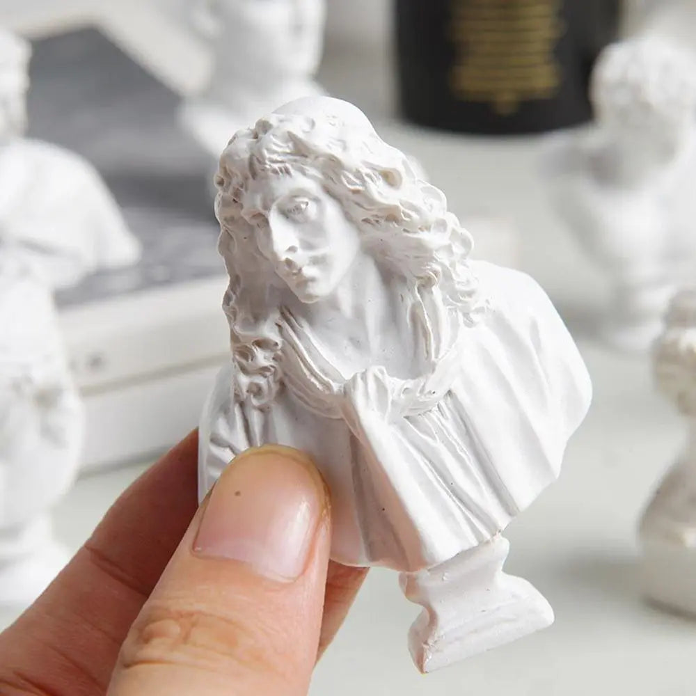 Greek Mythology Miniature Bust Statues – Plaster Shelf Ornaments