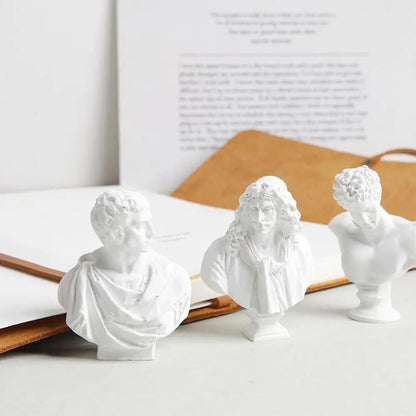Greek Mythology Miniature Bust Statues – Plaster Shelf Ornaments