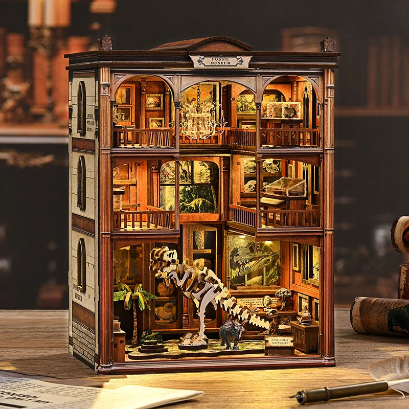 Fossil Museum DIY Book Nook Kit - Detail